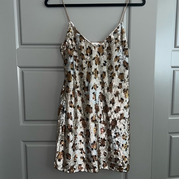 NWOT LPA 63 leopard sequin dress as seen on Hailey Bieber - Picture 3 of 15